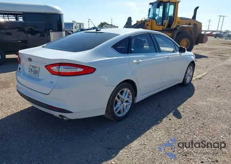2014 Ford Fusion Se z USA, uszkodzony, nr VIN 3FA6P0H7XER338462